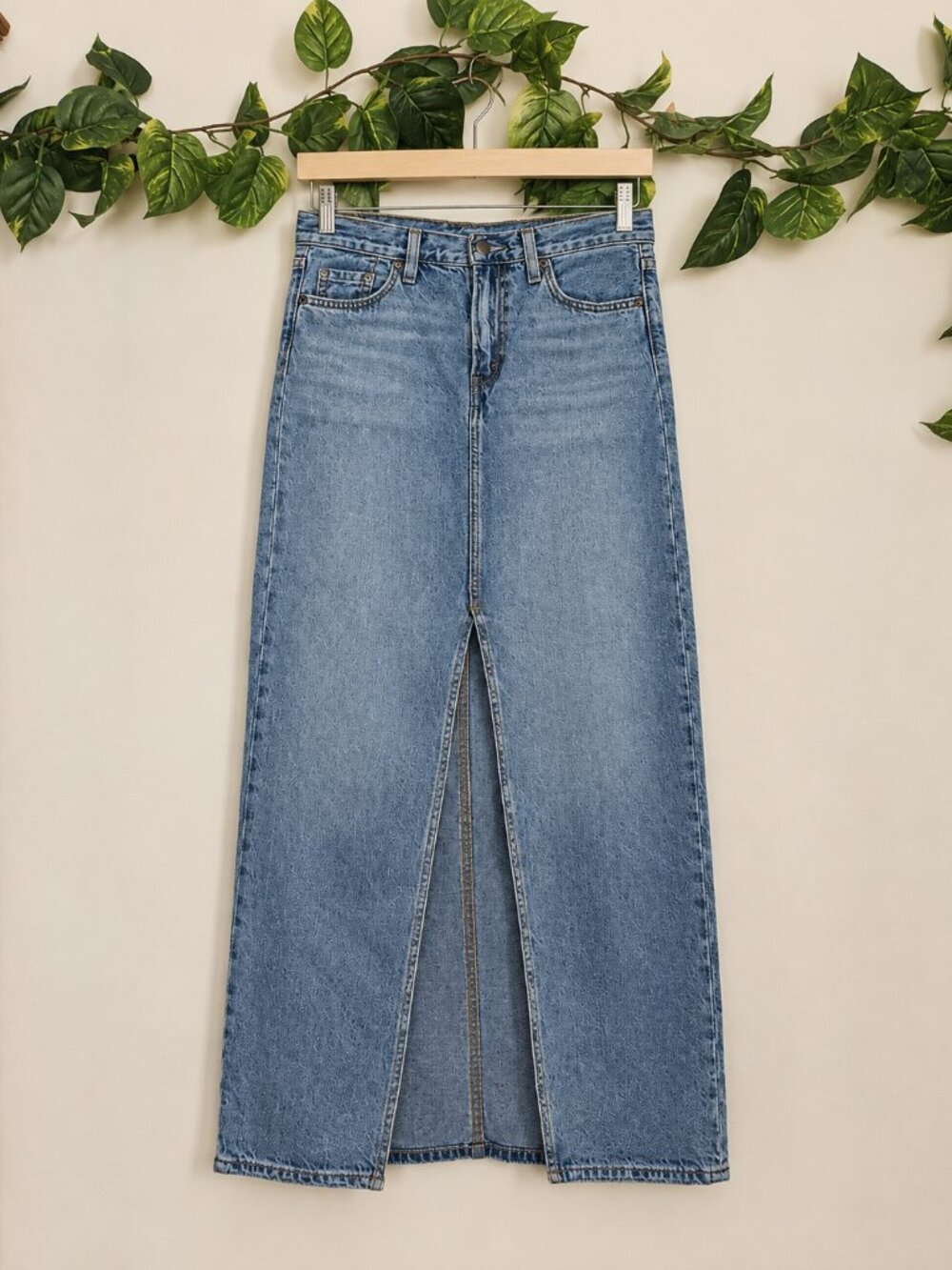 Levi’s Denim Maxi Skirt Blue Size 28